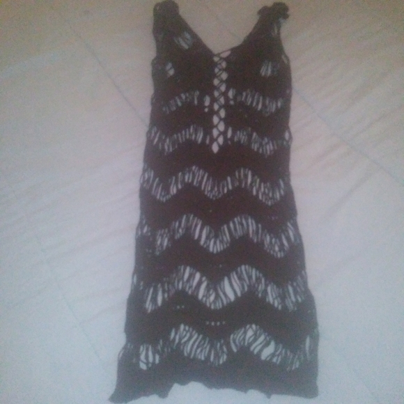 Exotic netted dress - Picture 1 of 1